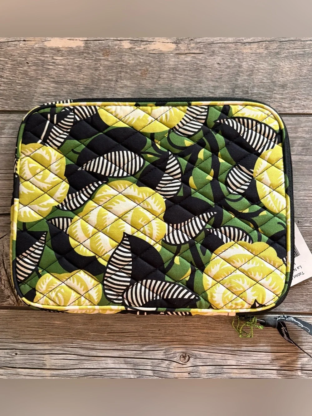 NWT Vera Bradley La Neon Rose Green, Yellow & Black Quilted Tablet Sleeve